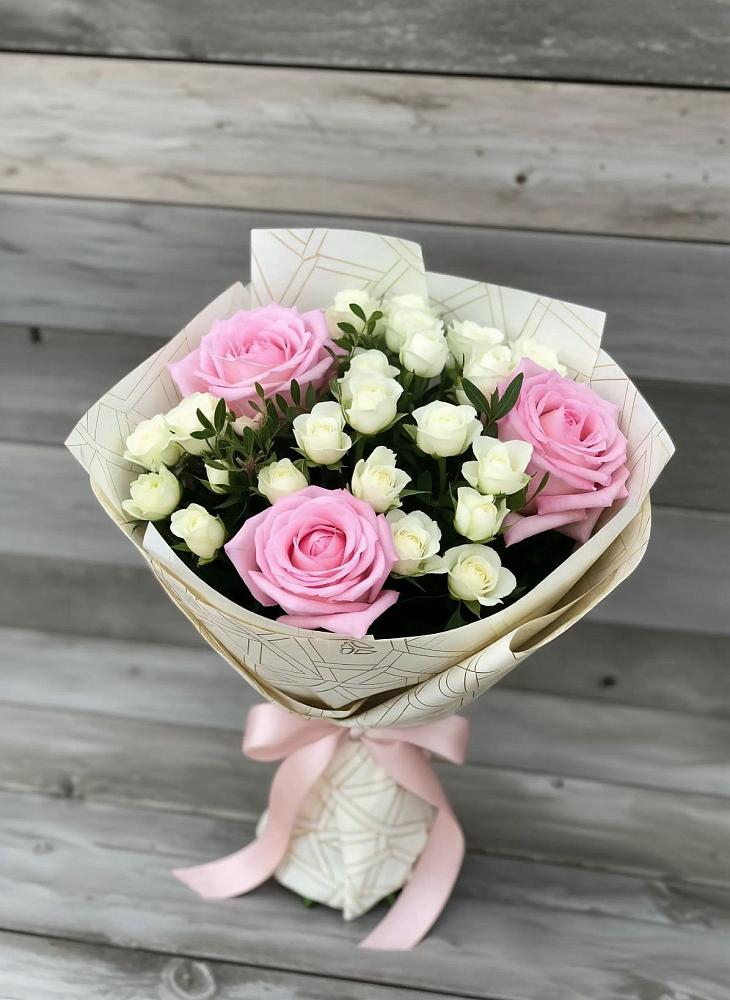 Букет цветов из: Розы в Горбово