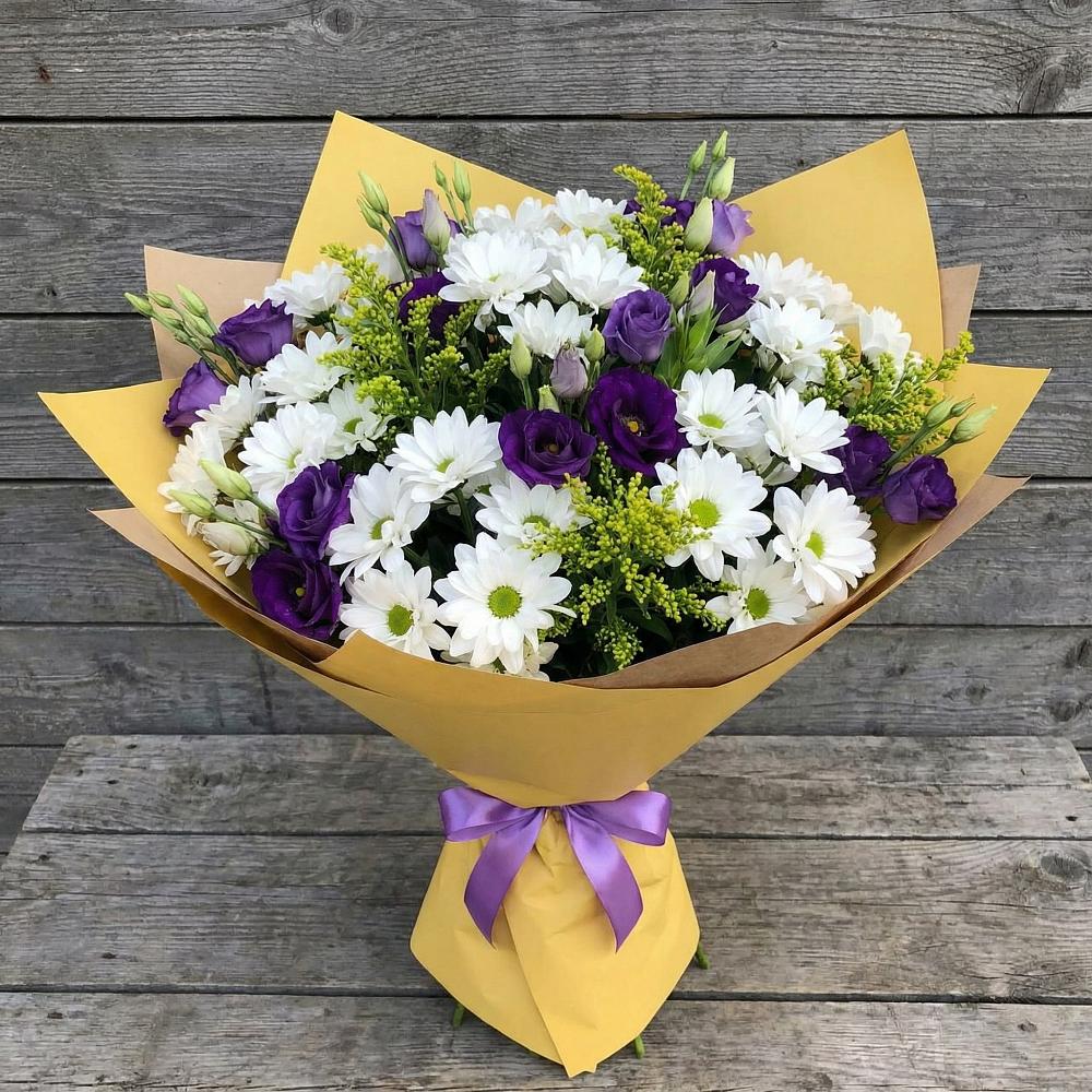 Букет цветов из: Ирисы, Хризантемы и Ромашки в Горбово