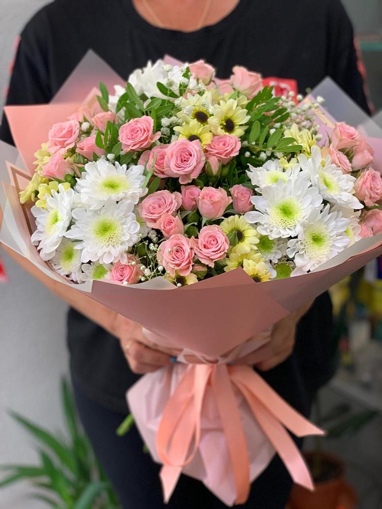 Букет цветов из: Розы и Хризантемы в Горбово