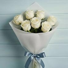 Букет 7 Белых роз Эдлесс Лав в Горбово