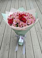 Букет цветов из:  Альстромерии в Горбово