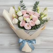 Букет цветов из:  Лизиантусы в Горбово