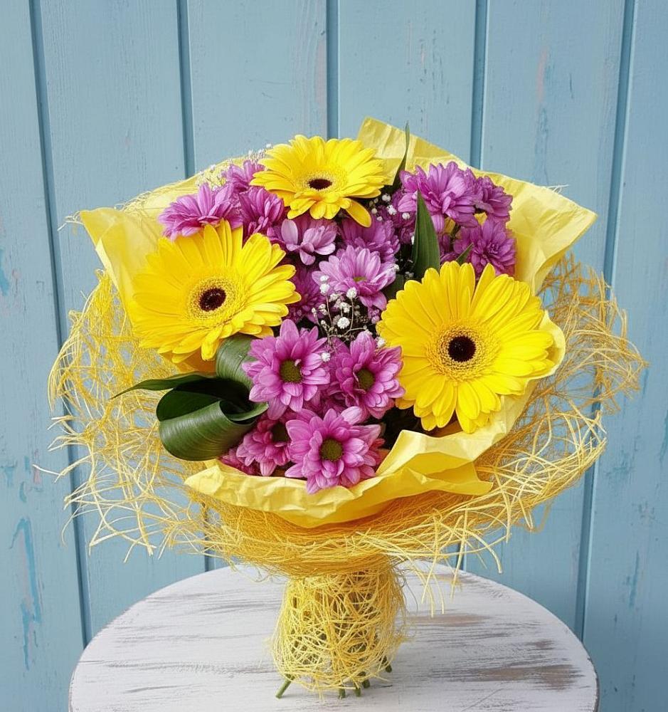 Букет цветов из: Хризантемы и Герберы в Горбово