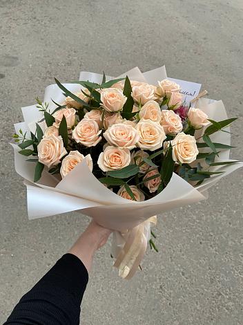 Букет Кремовые розы Латте в Горбово