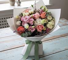 Букет цветов из:  Розы, Лизиантусы и Гвоздики #REPLACE_PRED# Горбово