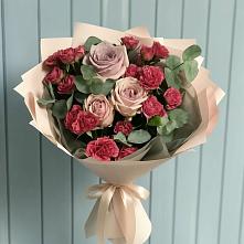 Букет цветов из:  Гвоздики и Розы в Горбово